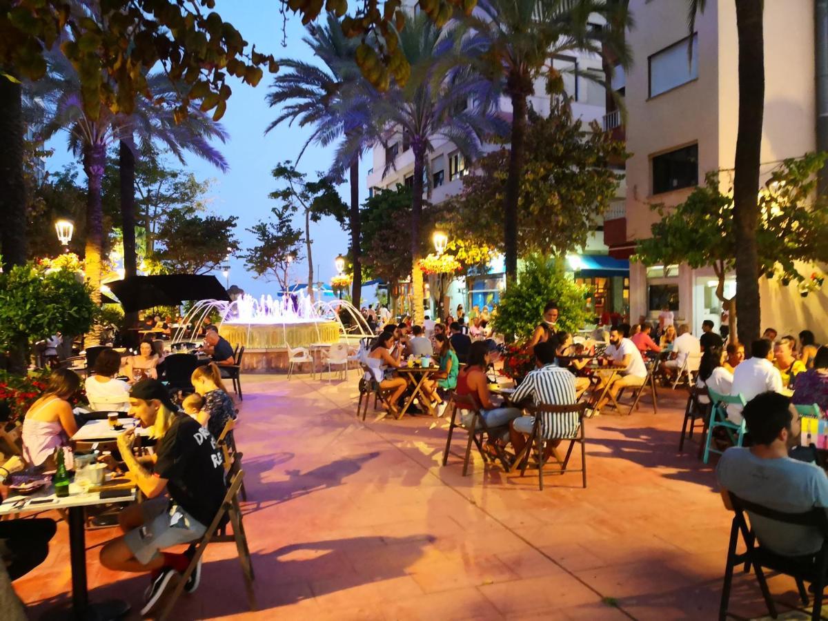 Sea Breeze Apartment Estepona Exterior foto