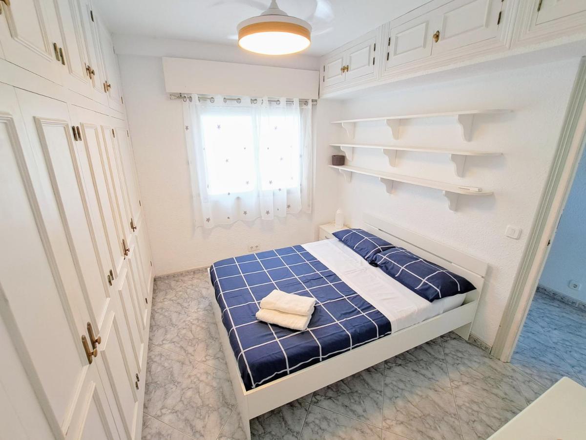 Sea Breeze Apartment Estepona Exterior foto